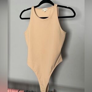 Crème body suit 🤎